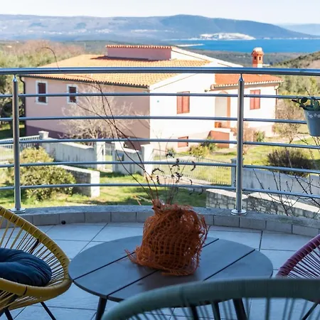 Apartman 4+2 Kavran, Istria